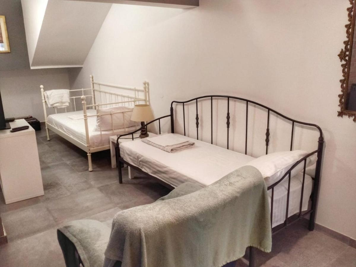 Minimalistic Oasis By The Sea In Stanici Villa Celina Luaran gambar