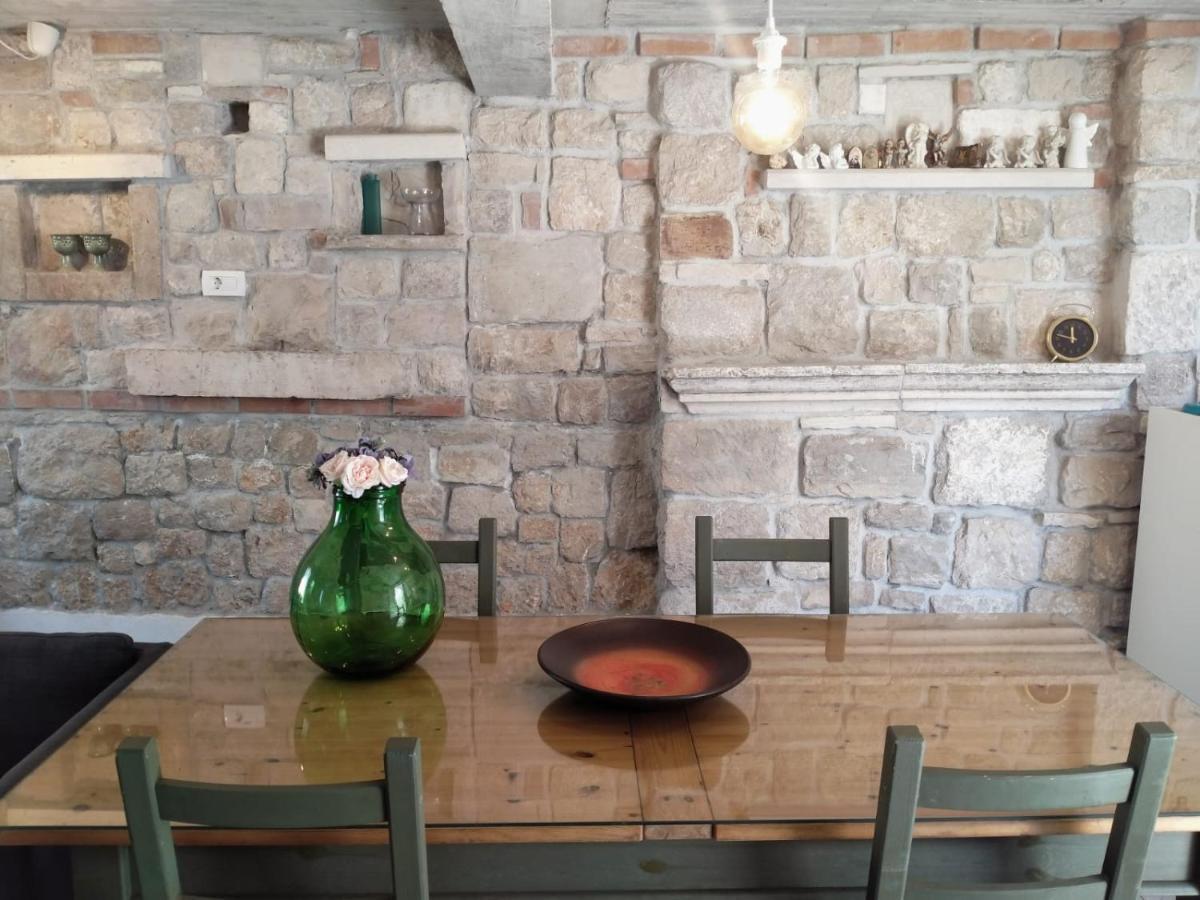 Minimalistic Oasis By The Sea In Stanici Villa Celina Luaran gambar